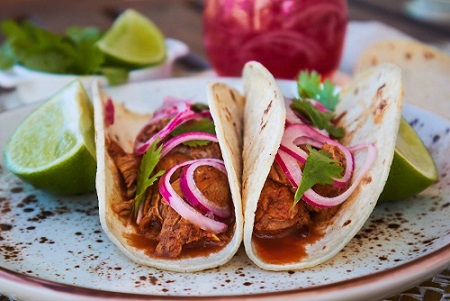 Tacos de cochinita pibil- Cancun tacos to try