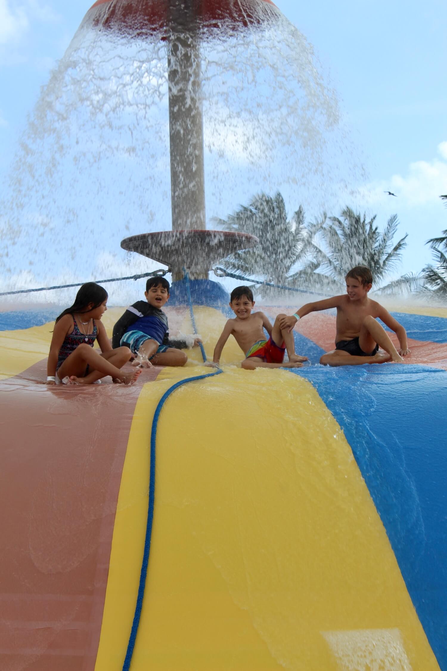 Parque Acuático En Cancún Para Niños Ventura Park